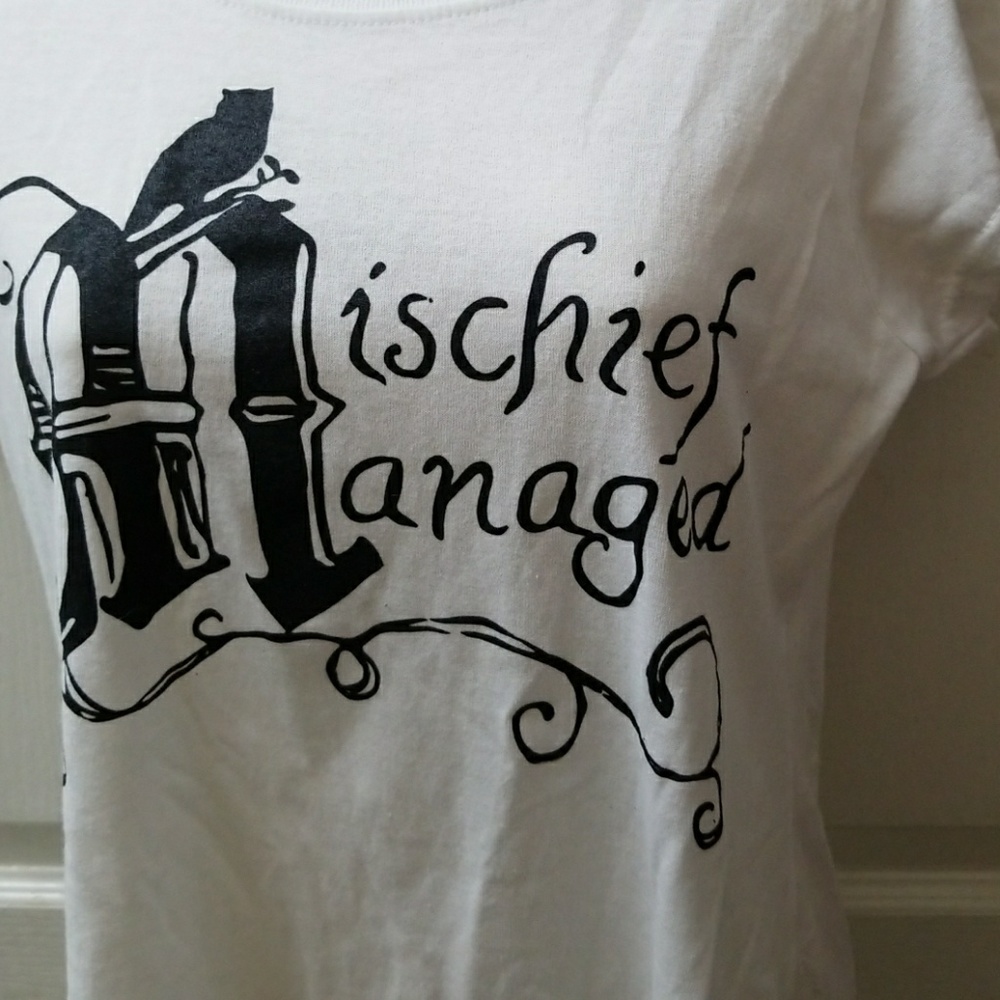 Harry Potter shirt "Mischief Managed" NWOT - Picture 2 of 5